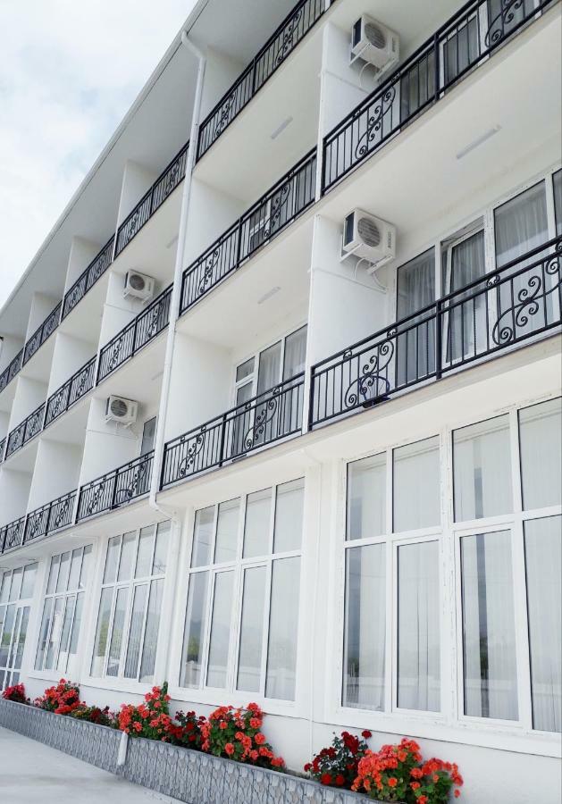 Sariya Hotel Kheivani Eksteriør billede
